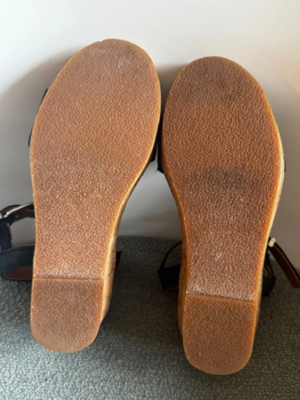 UGG Kids Girl's Wedge‎ Sandals Milley Black